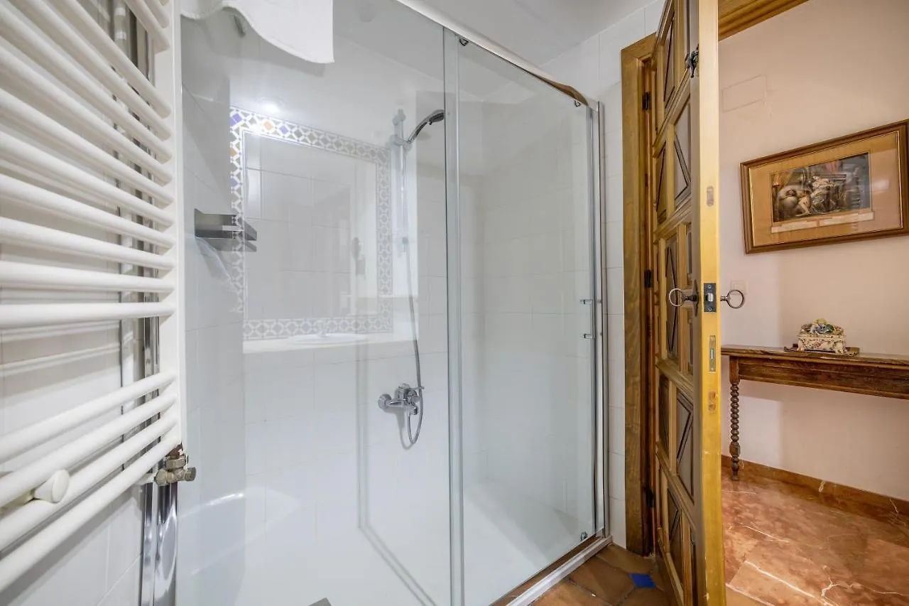 Apartamento con patio cordobés en San Basilio Córdoba 0*,  España